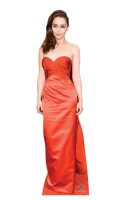 Celebrity Pappaufsteller Emilia Clarke (Game of Thrones)...