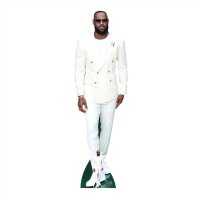 Celebrity Pappaufsteller LeBron James (197cm)